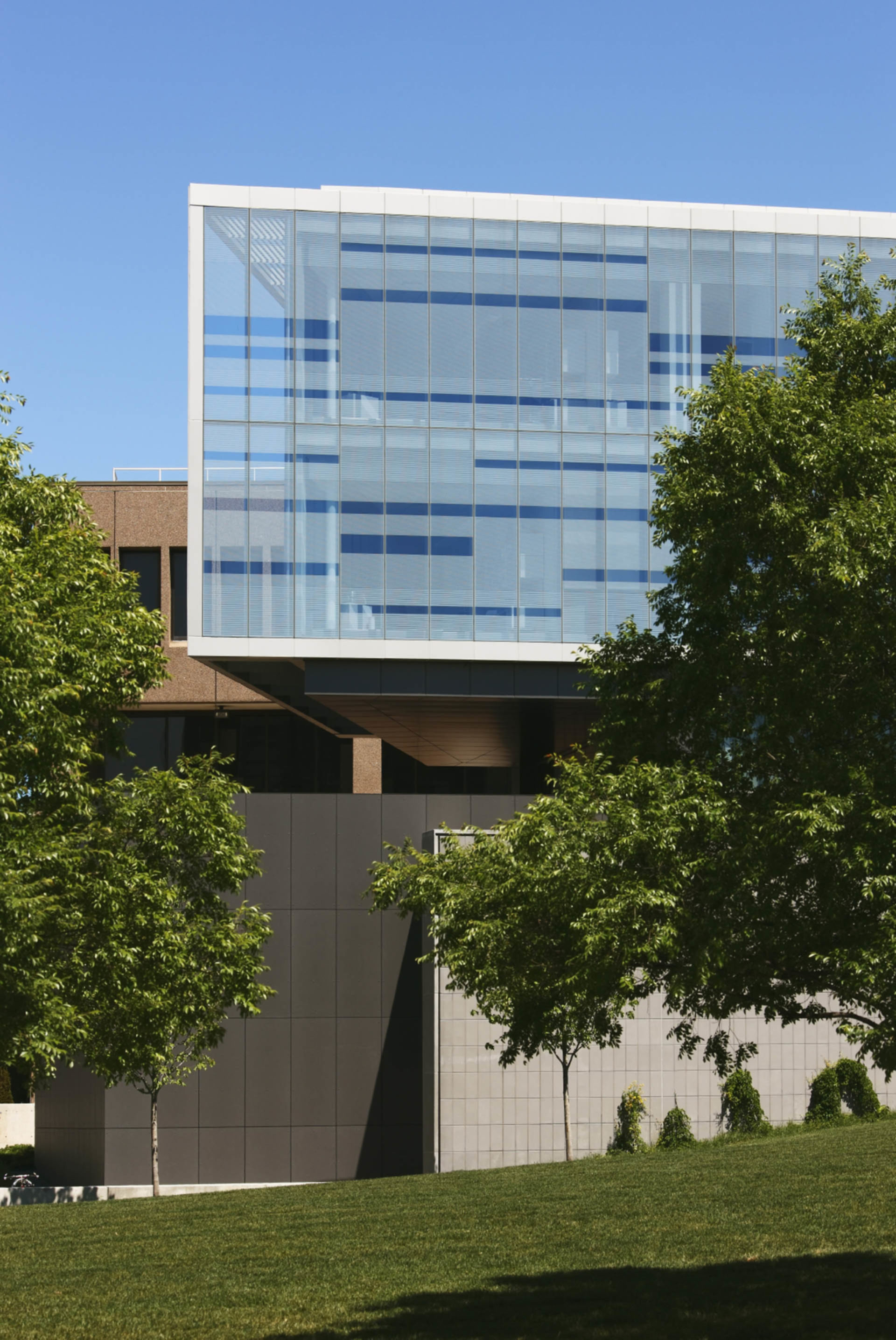 Syracuse University, S.I. Newhouse School of Public… ennead